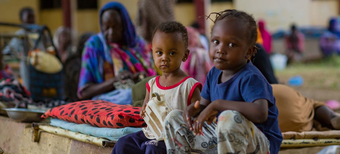 السودان، المنسي والمهمل، الذي مزقته الحرب، أصبح أزمة النزوح الأكبر في العالم