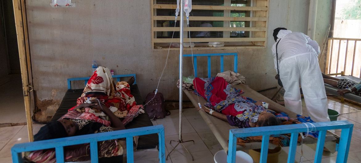 الأمم المتحدة: قلق من استهداف المرافق الصحية وتفشي الكوليرا في السودان