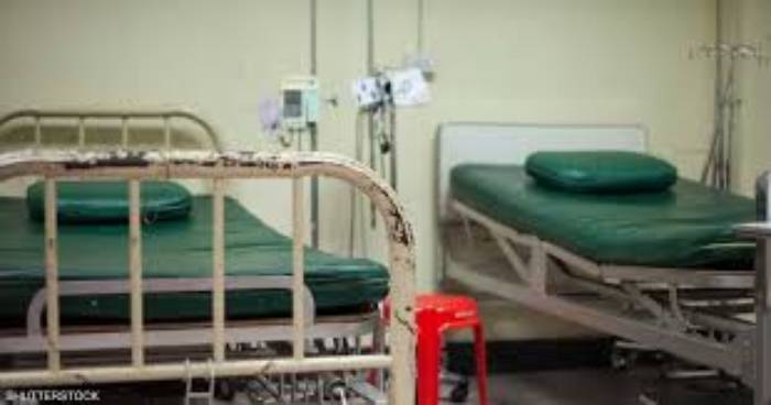 التأمين الصحي: تجاوزات واستقطاعات حاضرة ورعاية صحية غائبة