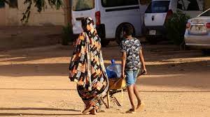 شرق النيل بين أنين الفقد وغياب الأمن والخدمات، مدينة تتطلع لصمت الحرب