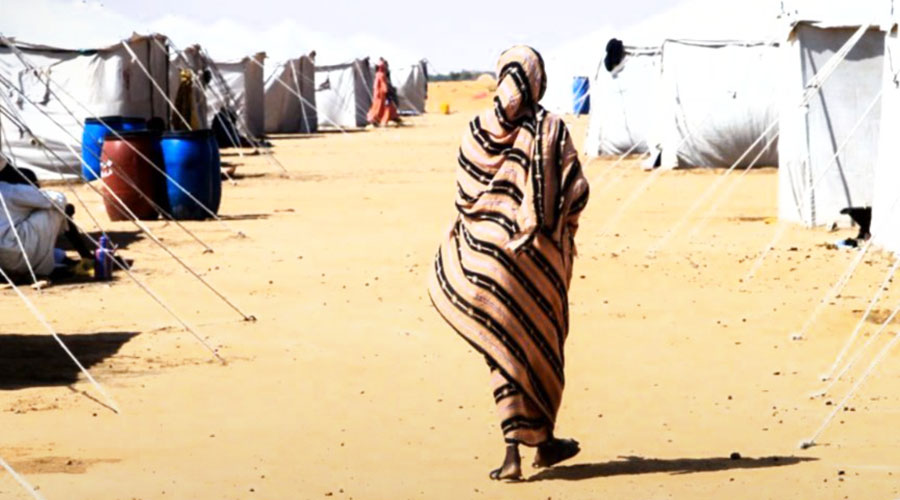 سودانيون يفرون عبر الحدود عائدين هربًا من هجليج