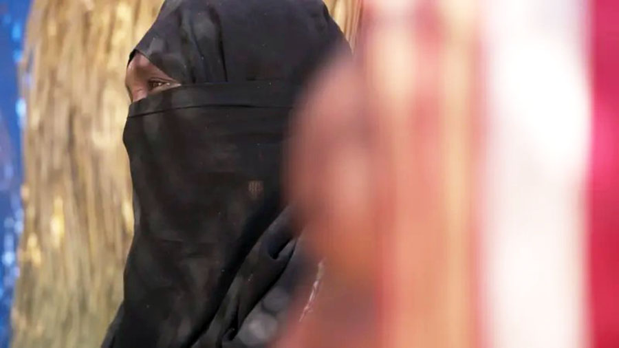 ``أربيها أم أتخلى عنها؟`` صراع نفسي تعيشه أم سودانية أنجبت بسبب الاغتصاب