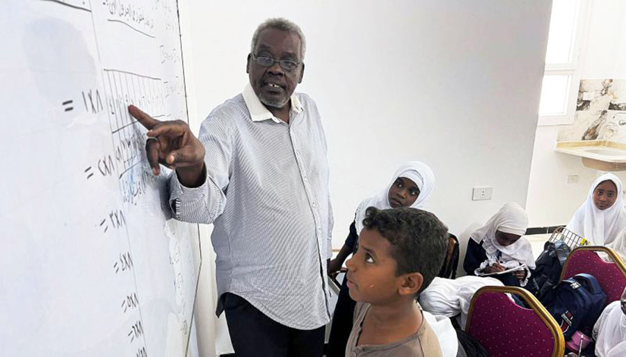 نقص التمويل يهدد اللاجئين السودانيين في ليبيا