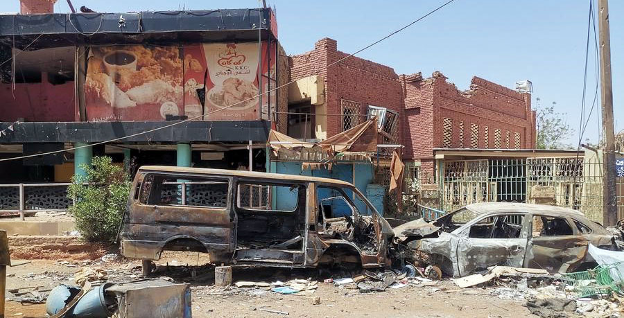 محامو الطوارئ: مسيّرات أطراف الحرب في السودان تستهدف المركبات المدنية