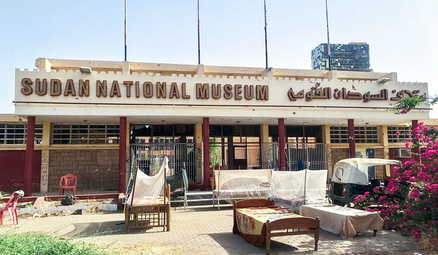 When professor Samir Hashem died alone in a museum in Sudan